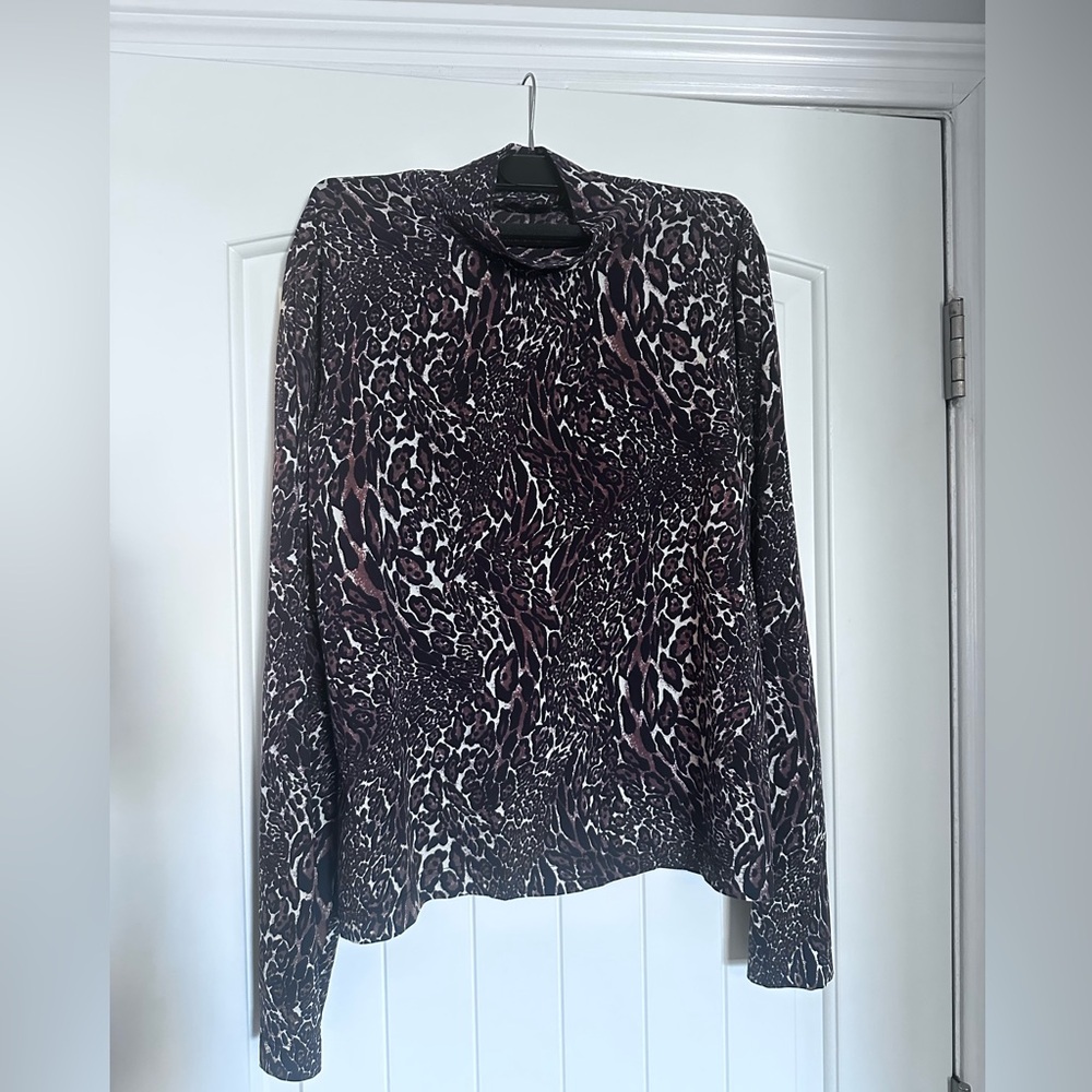 St. John Leopard Print Long Sleeve Top, size XL